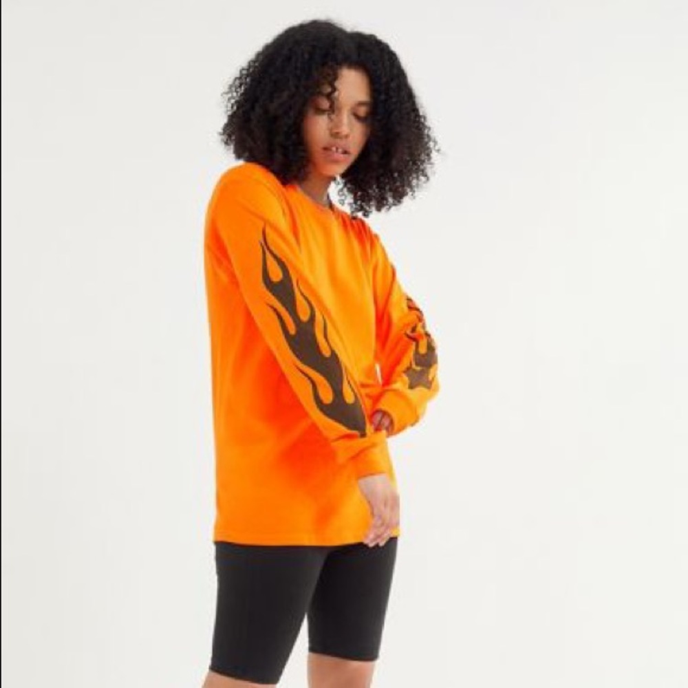 UO Flame Oversized Long Sleeve Tee